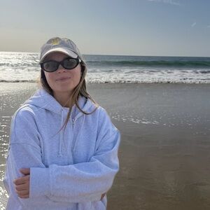 Meet your Posher, Вероника